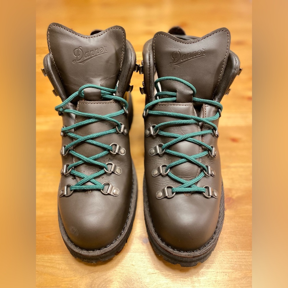 Brand new Danner Mountain Light II Men’s size 12 boots